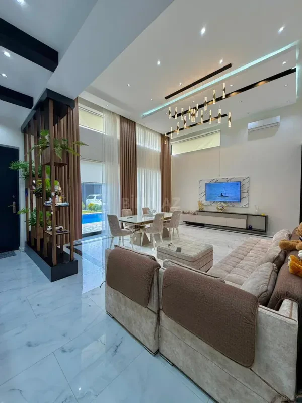 Satılır 4 otaqlı həyət evi 220 m²