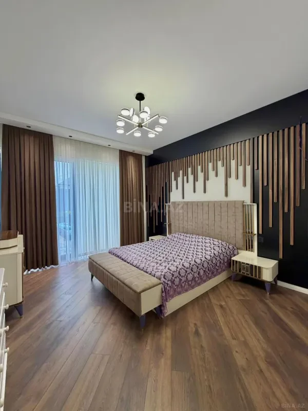 Satılır 4 otaqlı həyət evi 220 m²