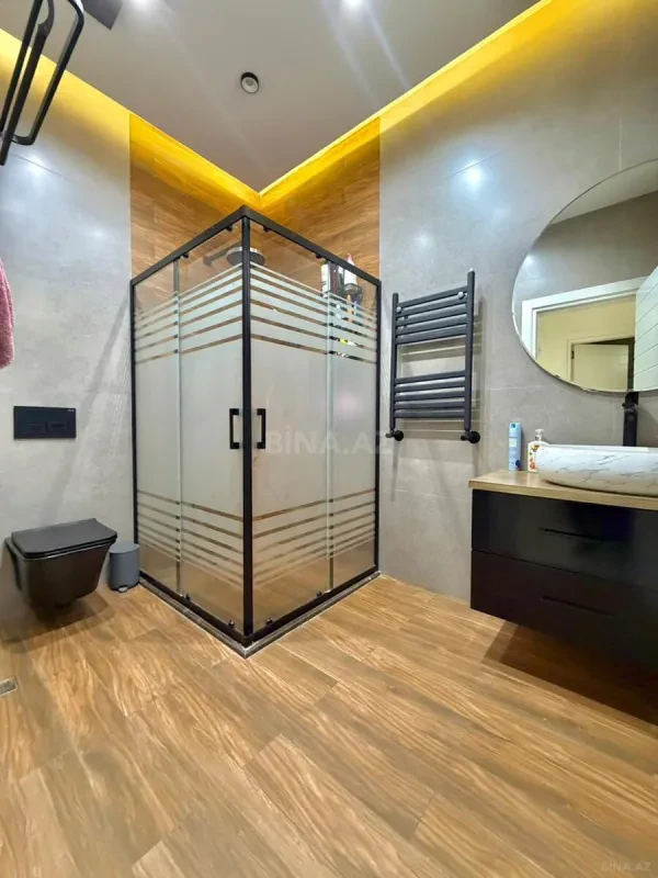 Satılır 4 otaqlı həyət evi 220 m²
