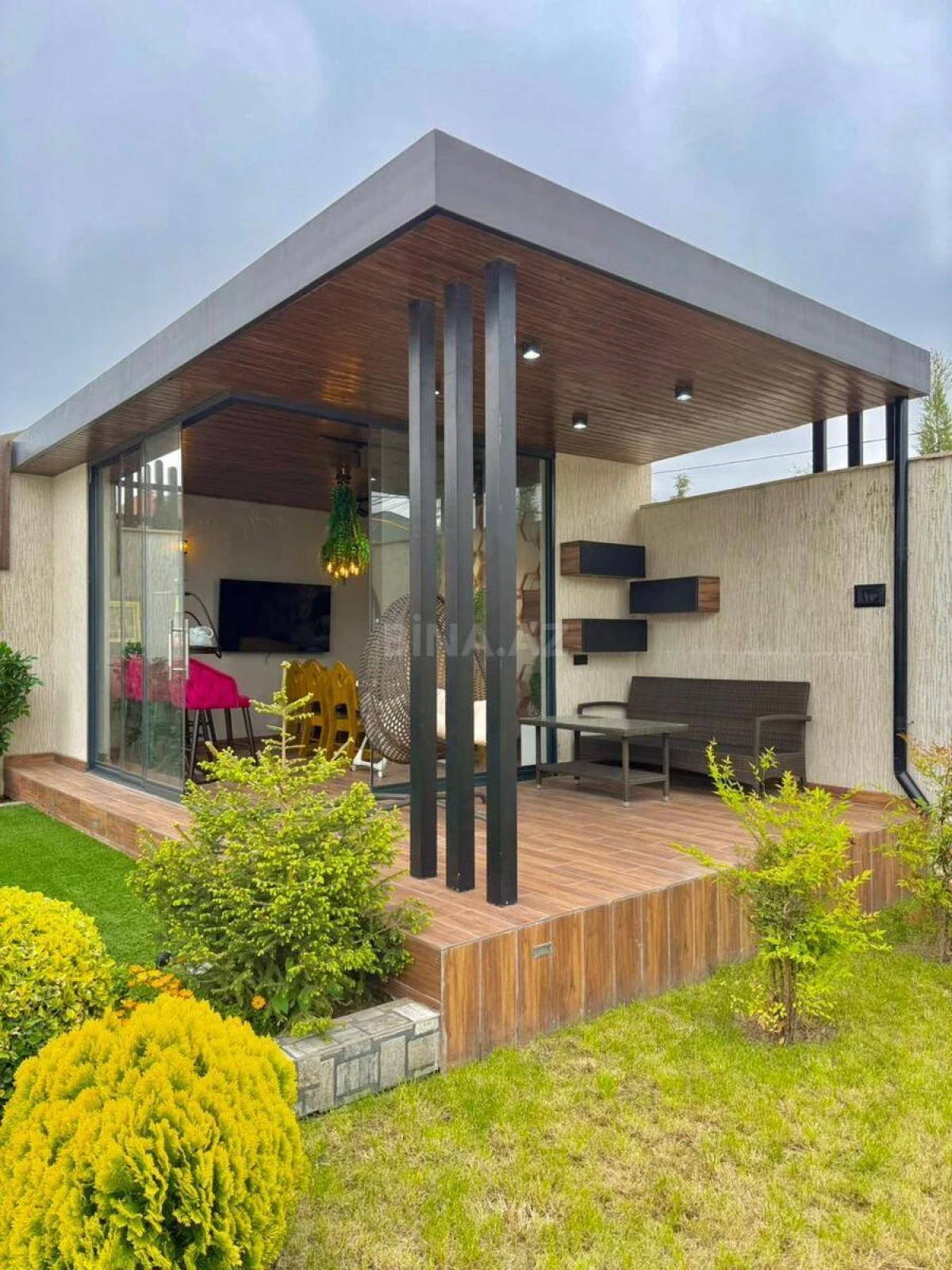 Satılır 4 otaqlı həyət evi 220 m²