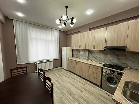 Kirayə verilir 2 otaqlı mənzil 78 m² — Bakı, Abşeron 2 otaq 78.00 m²