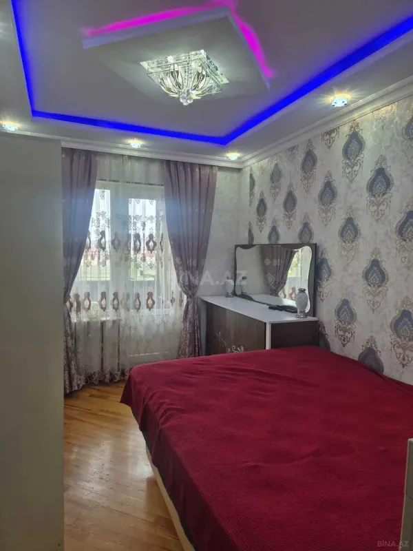 Satılır 2 otaqlı mənzil 55 m²