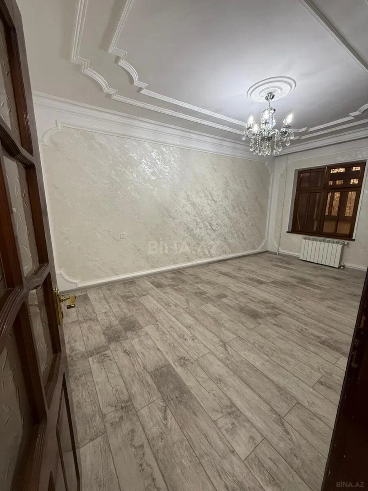 Kirayə verilir 2 otaqlı mənzil 75 m²