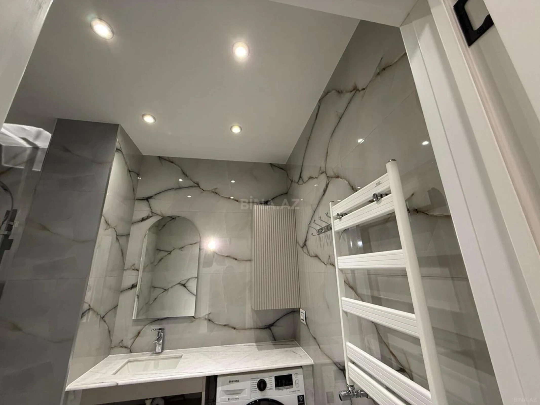Kirayə verilir 3 otaqlı mənzil 100 m²