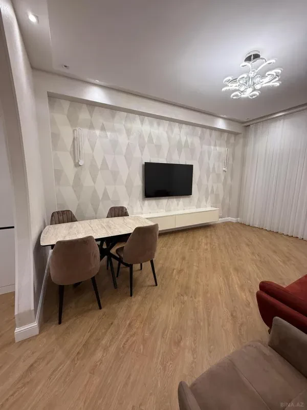 Kirayə verilir 3 otaqlı mənzil 100 m²