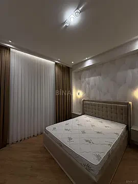 Kirayə verilir 3 otaqlı mənzil 100 m²