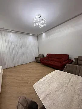 Kirayə verilir 3 otaqlı mənzil 100 m²