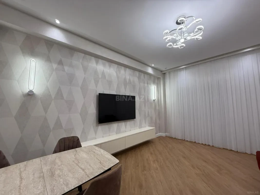 Kirayə verilir 3 otaqlı mənzil 100 m²