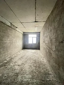 Satılır 4 otaqlı mənzil 164 m²