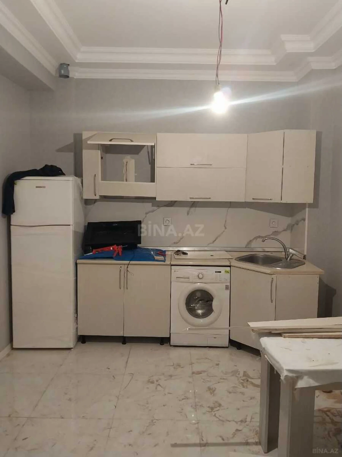 Kirayə verilir 2 otaqlı mənzil 69 m²