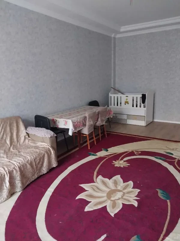 Kirayə verilir 2 otaqlı mənzil 69 m²