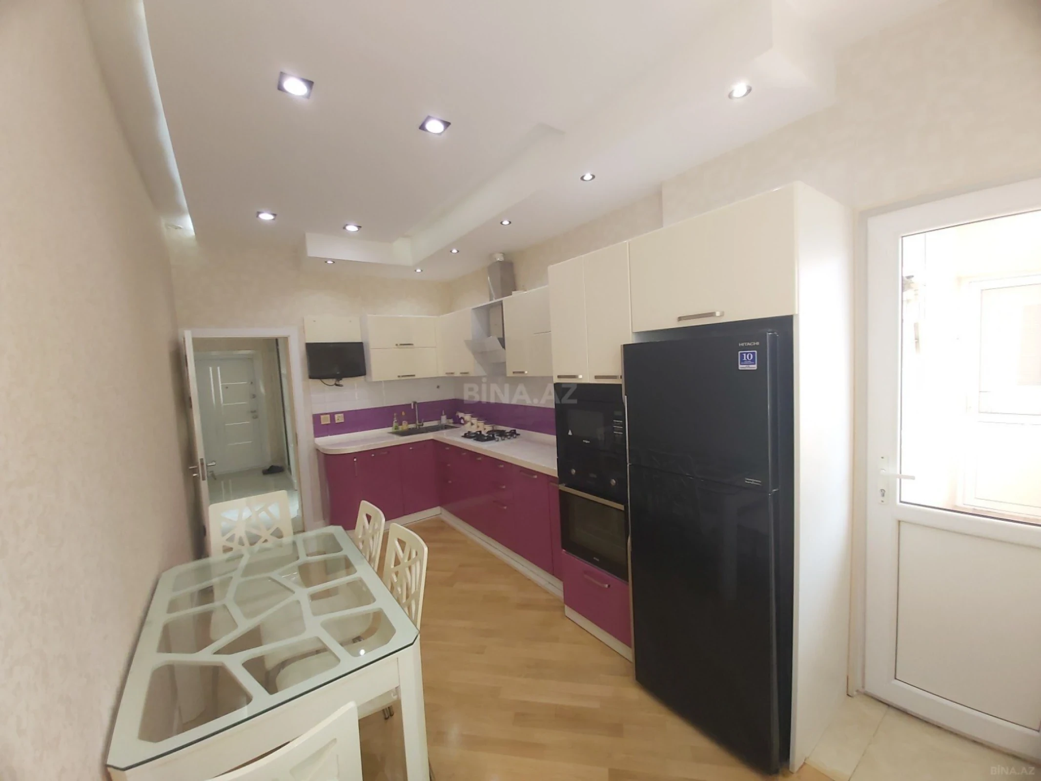 Satılır 3 otaqlı mənzil 110 m²