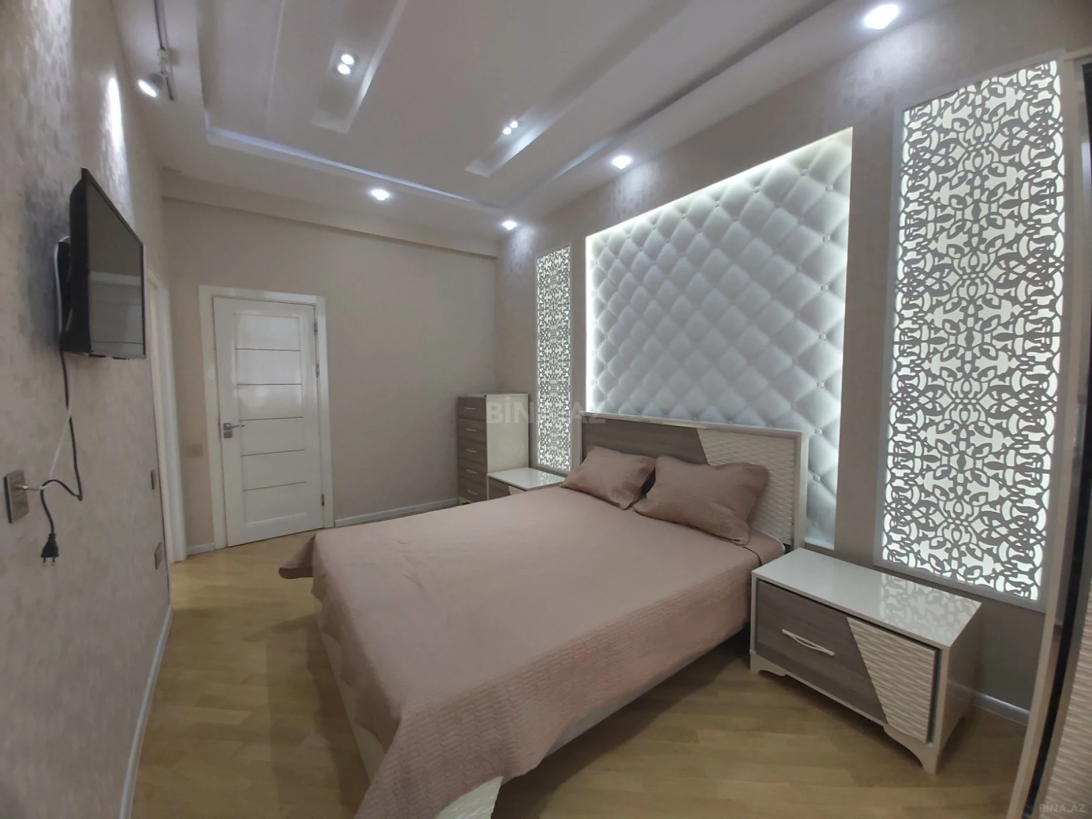 Satılır 3 otaqlı mənzil 110 m²