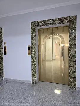 Satılır 2 otaqlı mənzil 150 m²