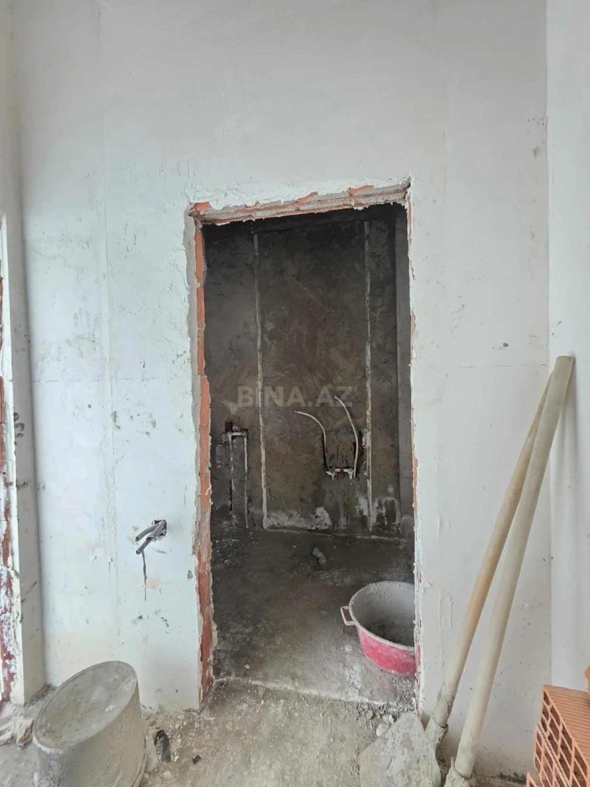 Satılır 2 otaqlı mənzil 150 m²