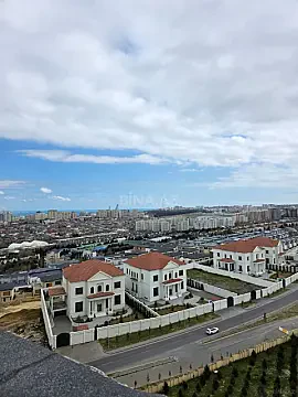 Satılır 2 otaqlı mənzil 150 m²