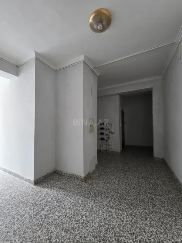 Satılır 2 otaqlı mənzil 150 m²