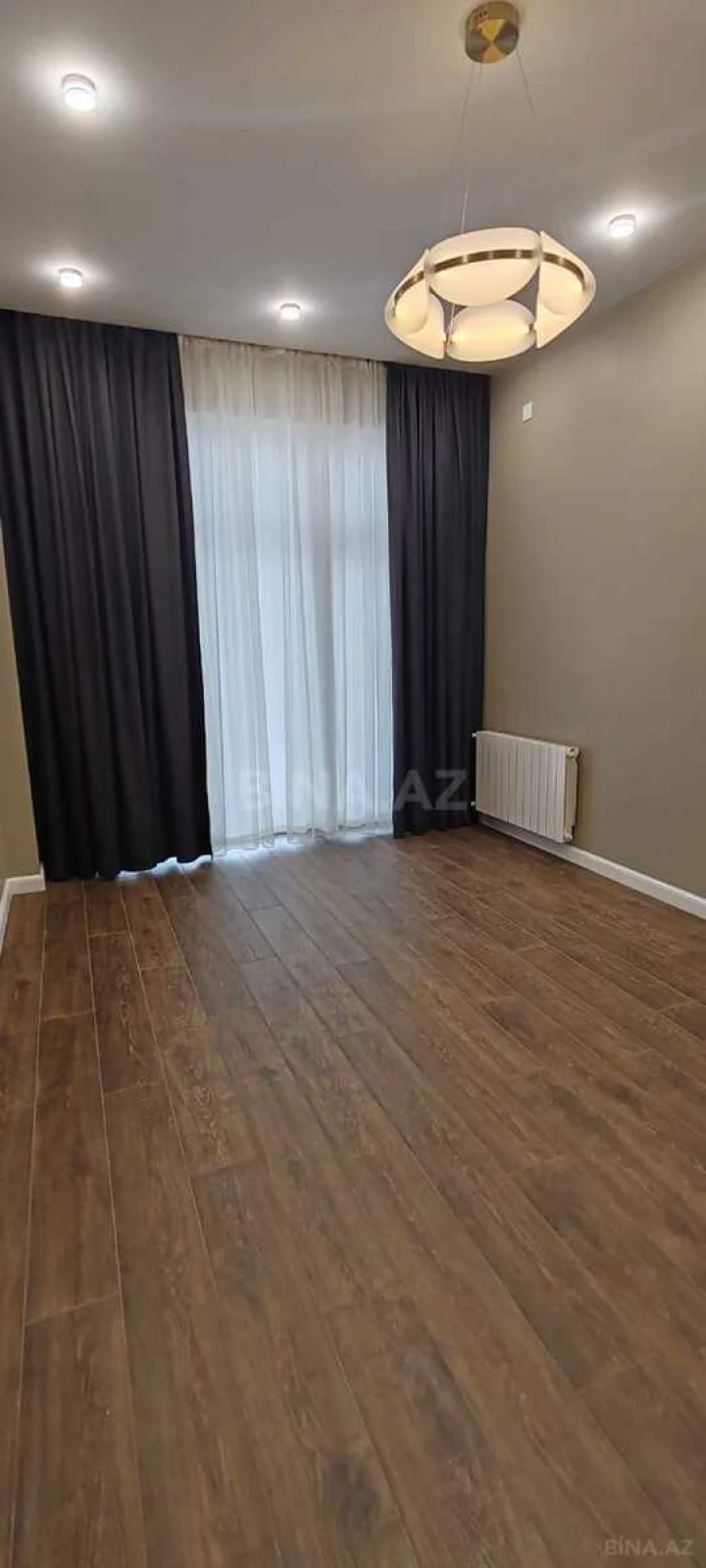 Satılır 2 otaqlı mənzil 63 m²