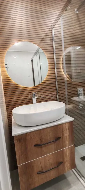 Satılır 2 otaqlı mənzil 63 m²