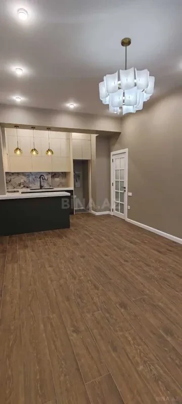 Satılır 2 otaqlı mənzil 63 m²