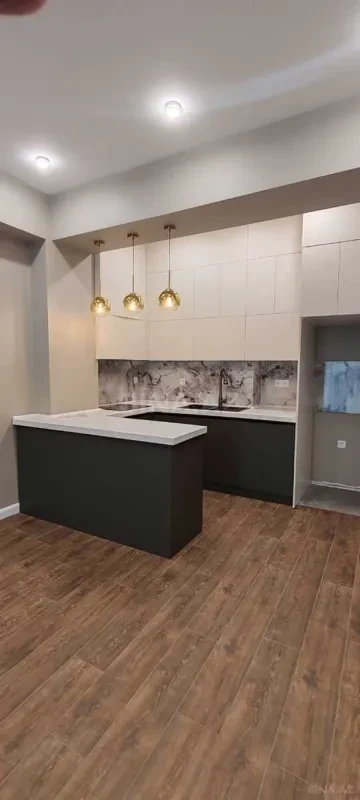 Satılır 2 otaqlı mənzil 63 m²