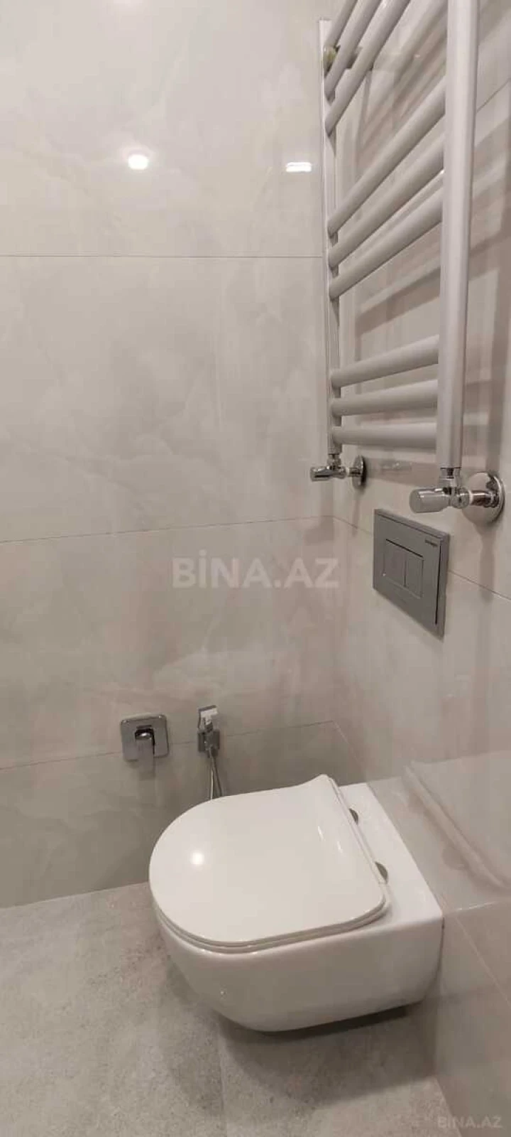 Satılır 2 otaqlı mənzil 63 m²