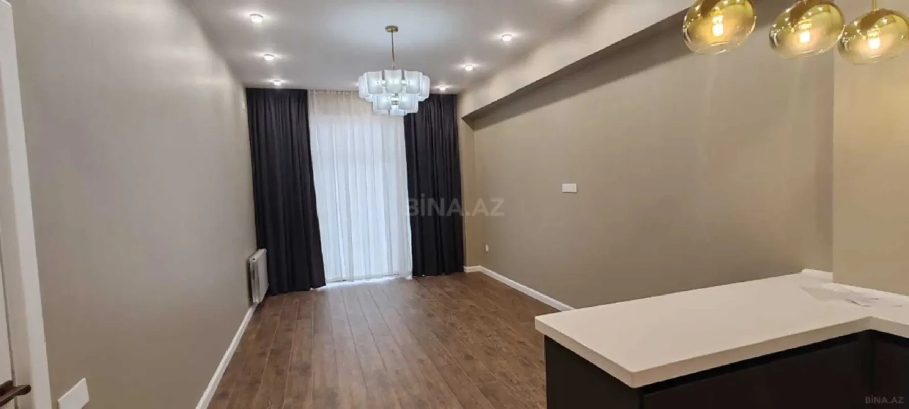 Satılır 2 otaqlı mənzil 63 m²