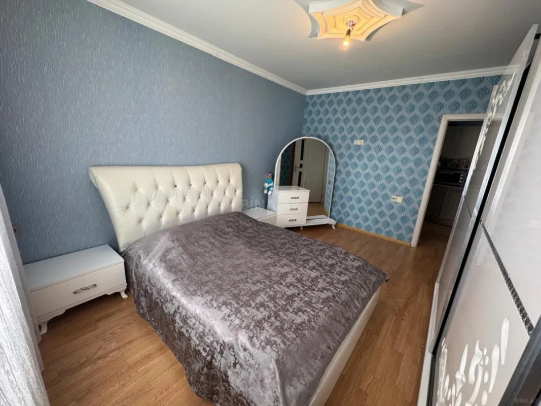 Satılır 3 otaqlı mənzil 74 m²