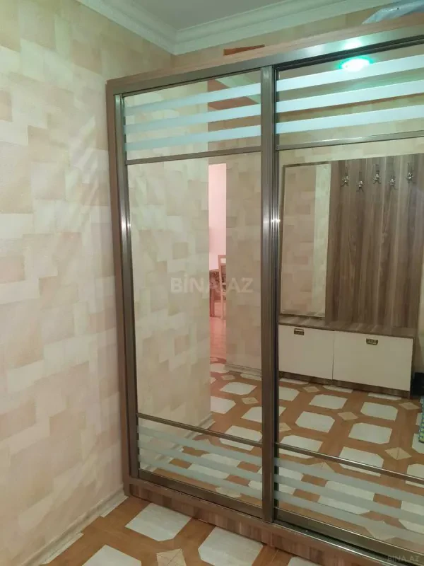 Kirayə verilir 2 otaqlı mənzil 60 m²