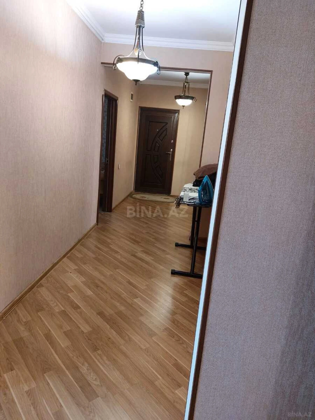 Satılır 5 otaqlı mənzil 120 m²