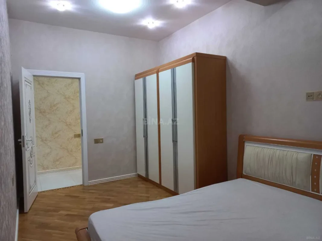 Kirayə verilir 3 otaqlı mənzil 110 m²