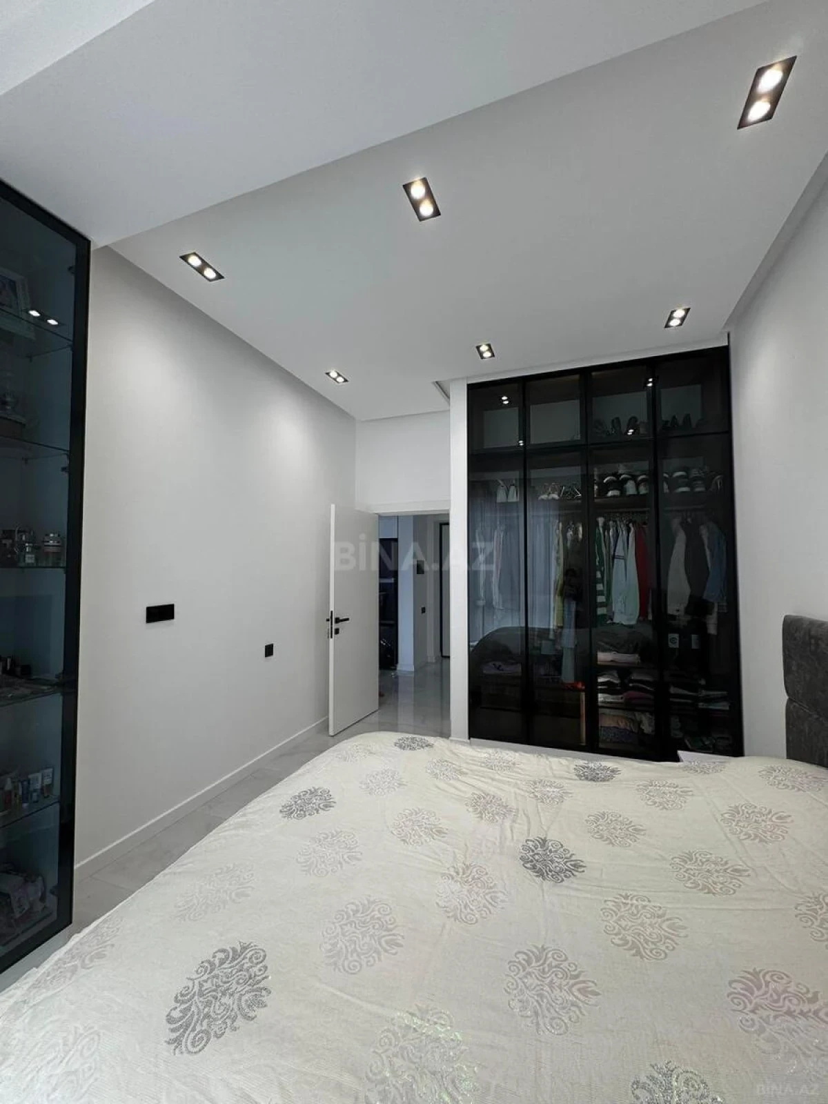 Kirayə verilir 2 otaqlı mənzil 55 m²