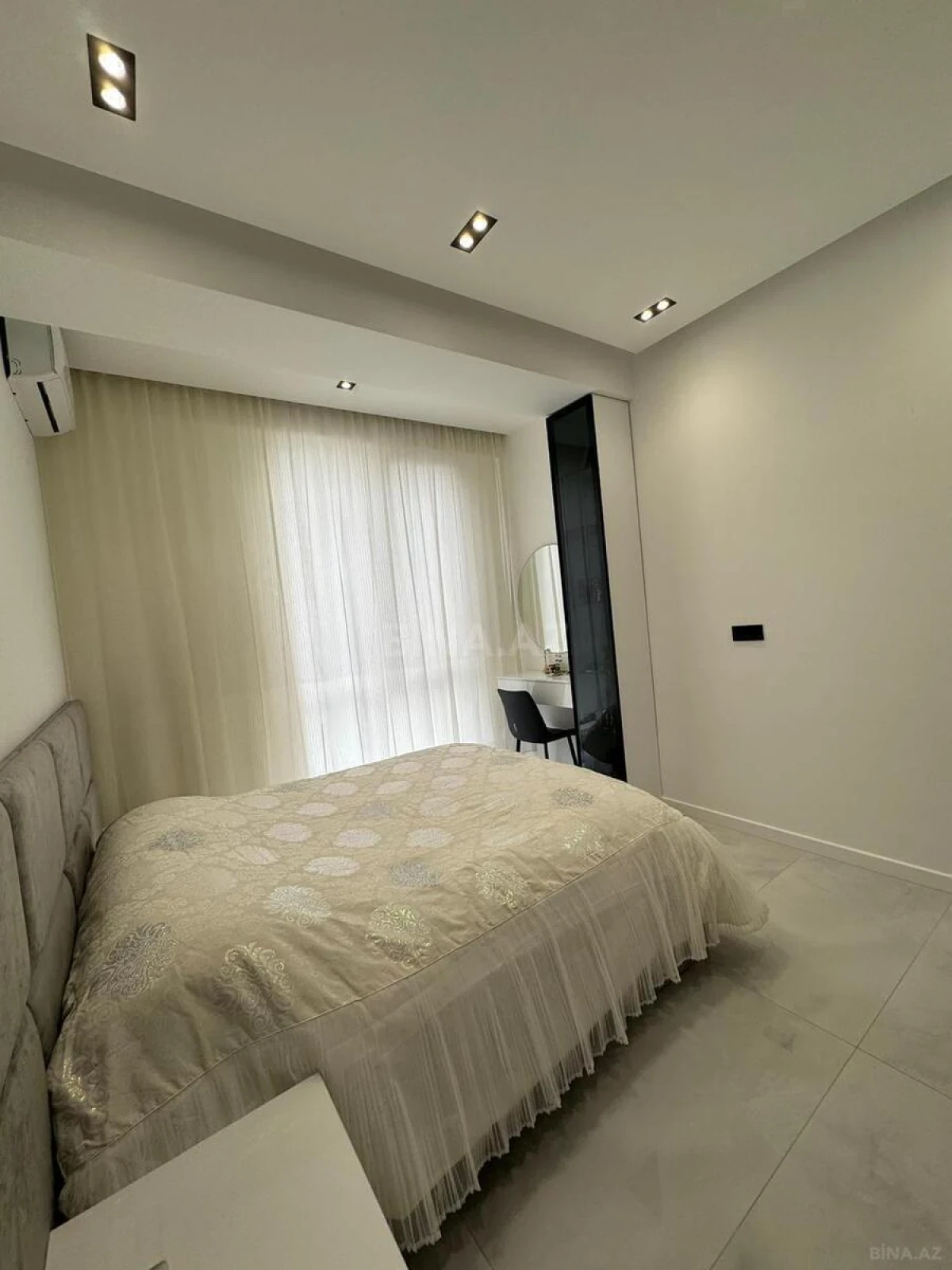 Kirayə verilir 2 otaqlı mənzil 55 m²