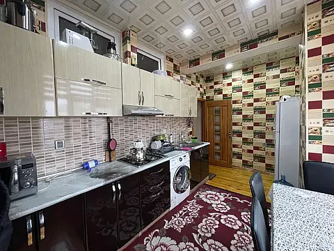 Satılır 3 otaqlı mənzil 106 m²