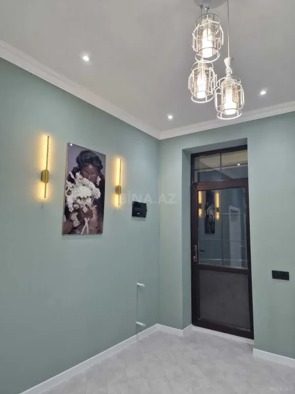 Satılır 5 otaqlı həyət evi 160 m²