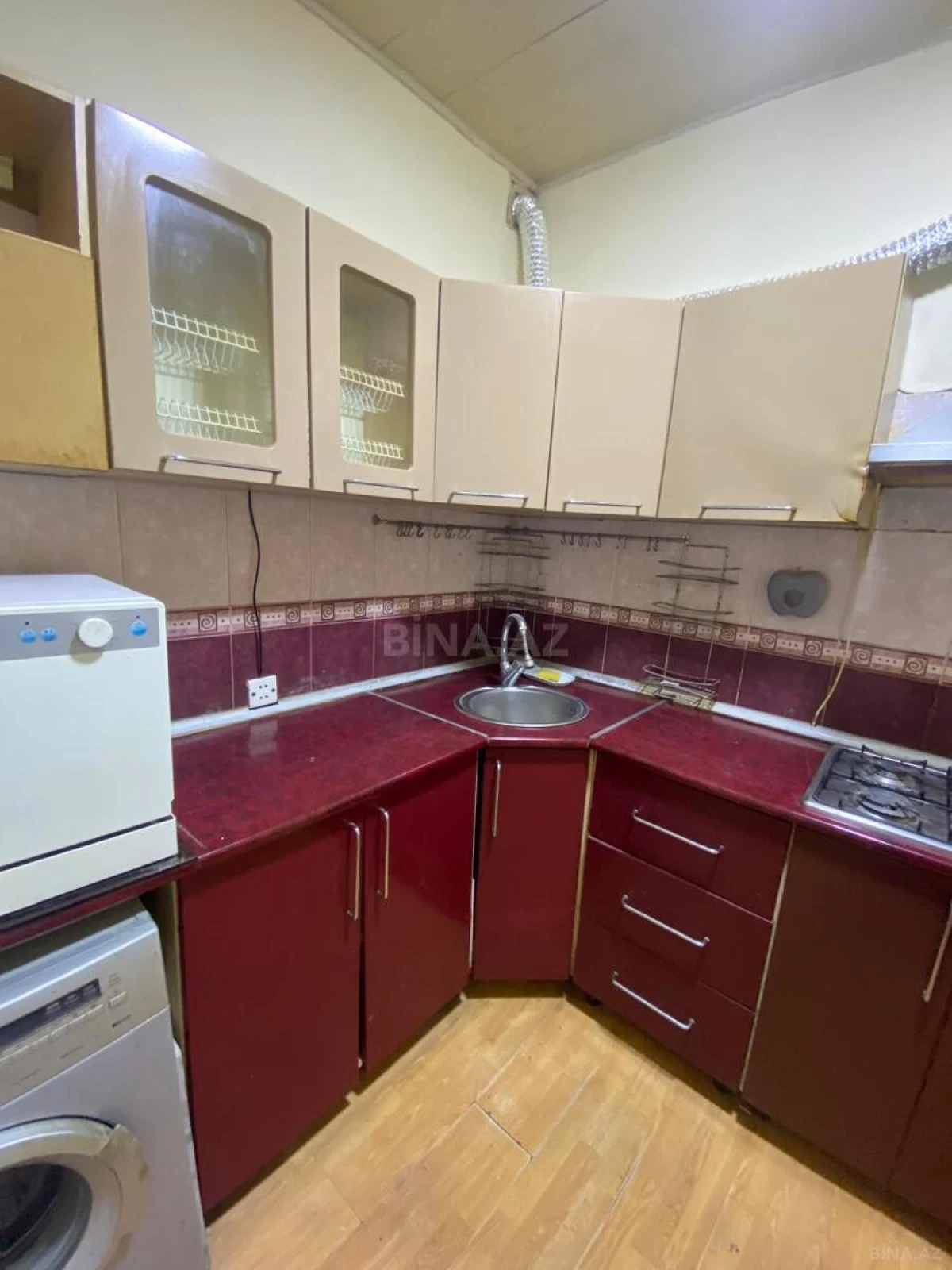 Satılır 2 otaqlı mənzil 55 m²