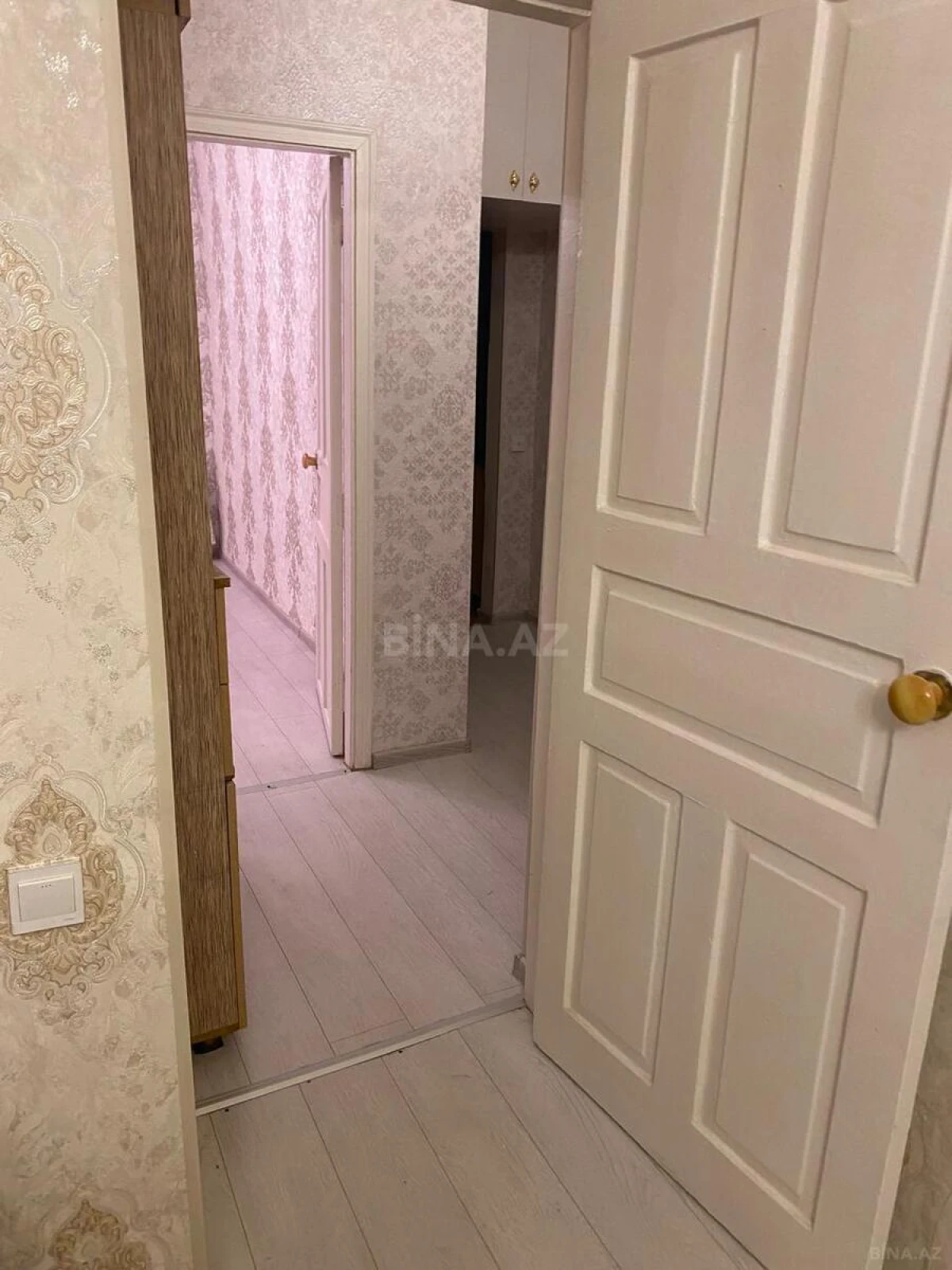 Satılır 2 otaqlı mənzil 55 m²