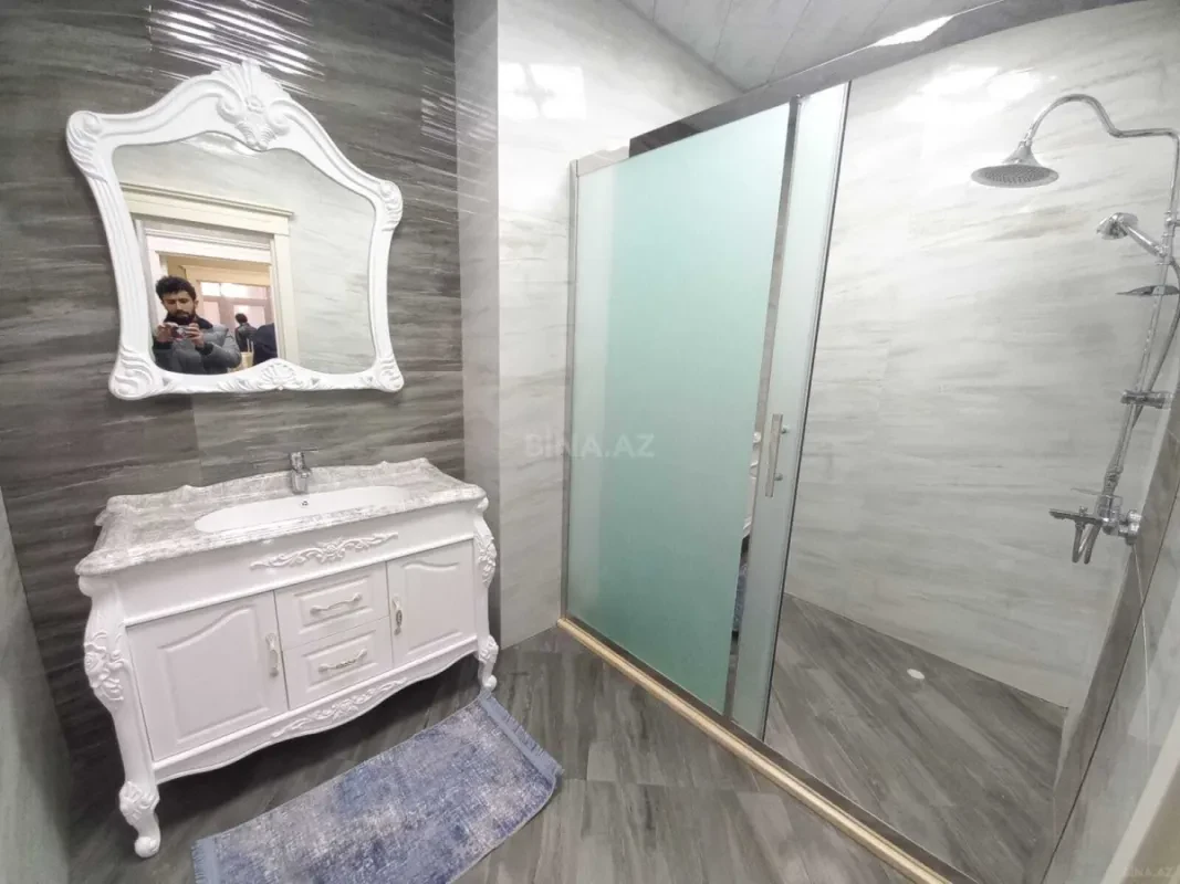 Kirayə verilir 2 otaqlı mənzil 80 m²