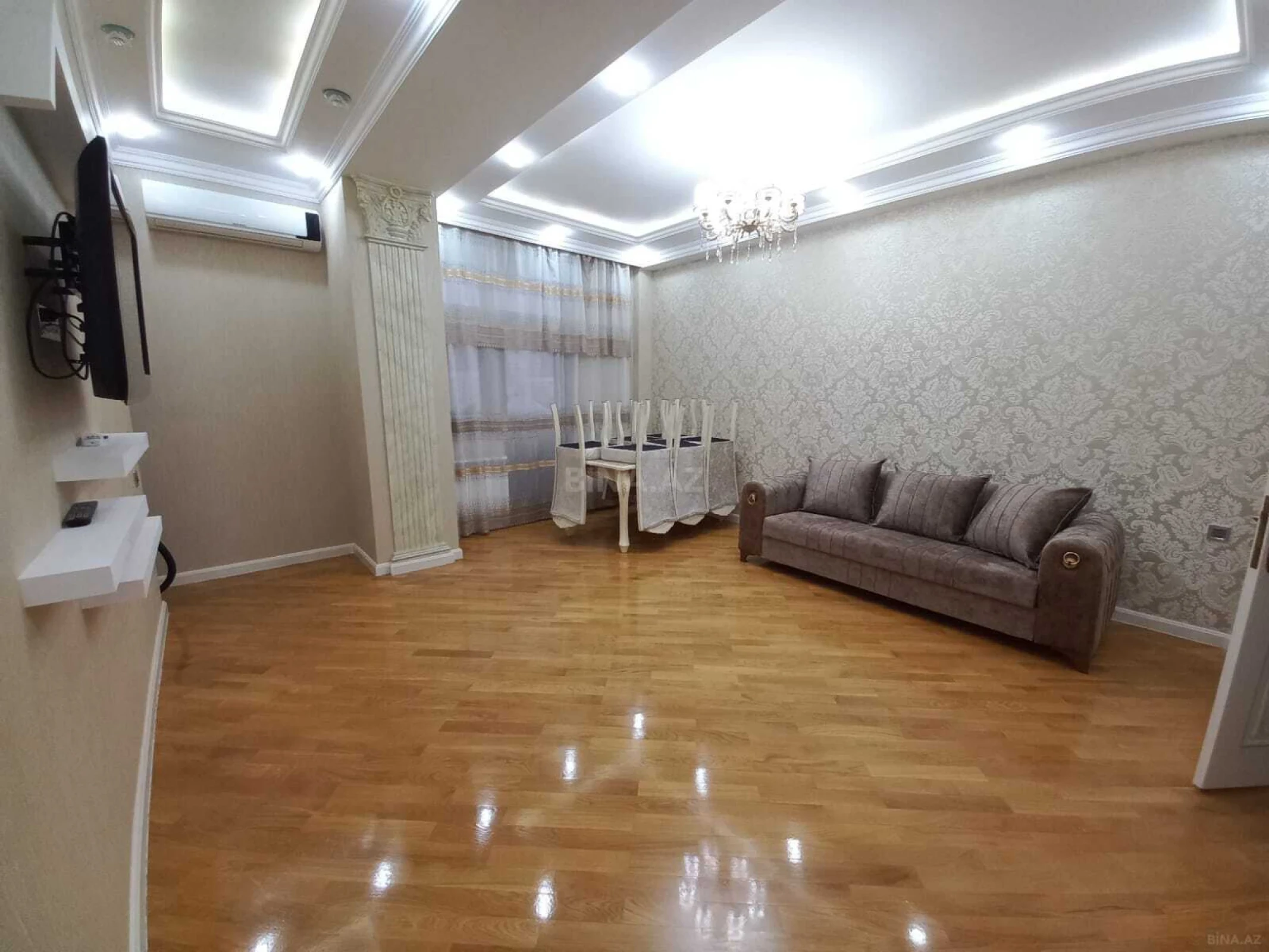 Kirayə verilir 2 otaqlı mənzil 80 m²