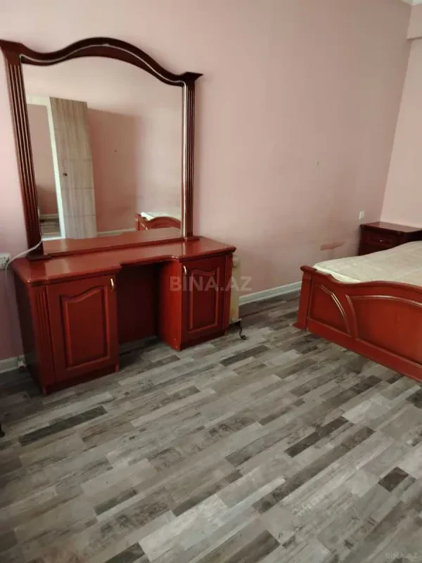 Kirayə verilir 2 otaqlı mənzil 65 m²