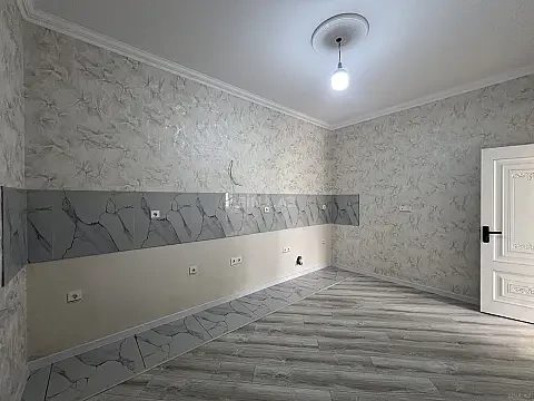 Satılır 5 otaqlı həyət evi 170 m²