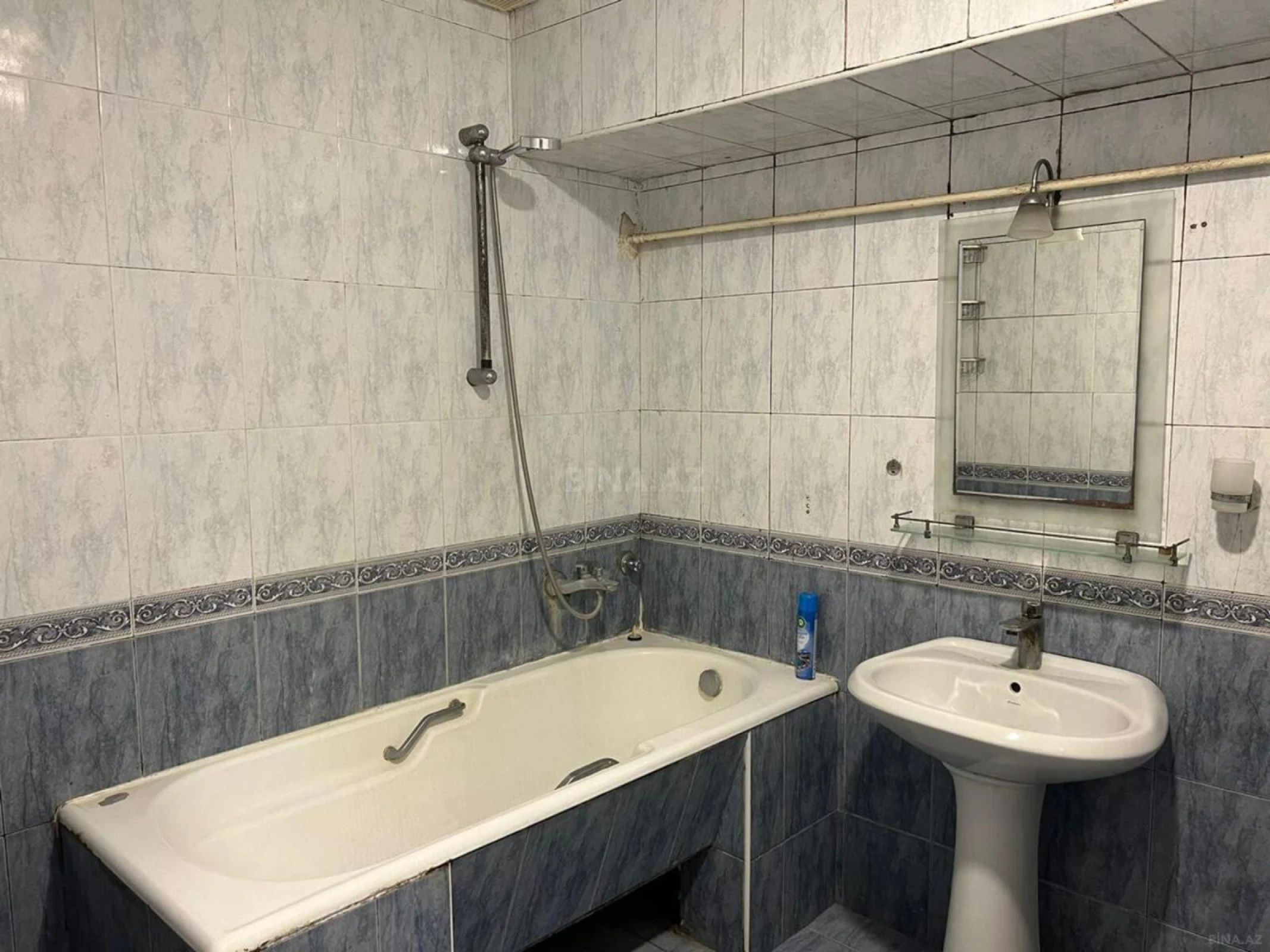 Satılır 3 otaqlı mənzil 87 m²