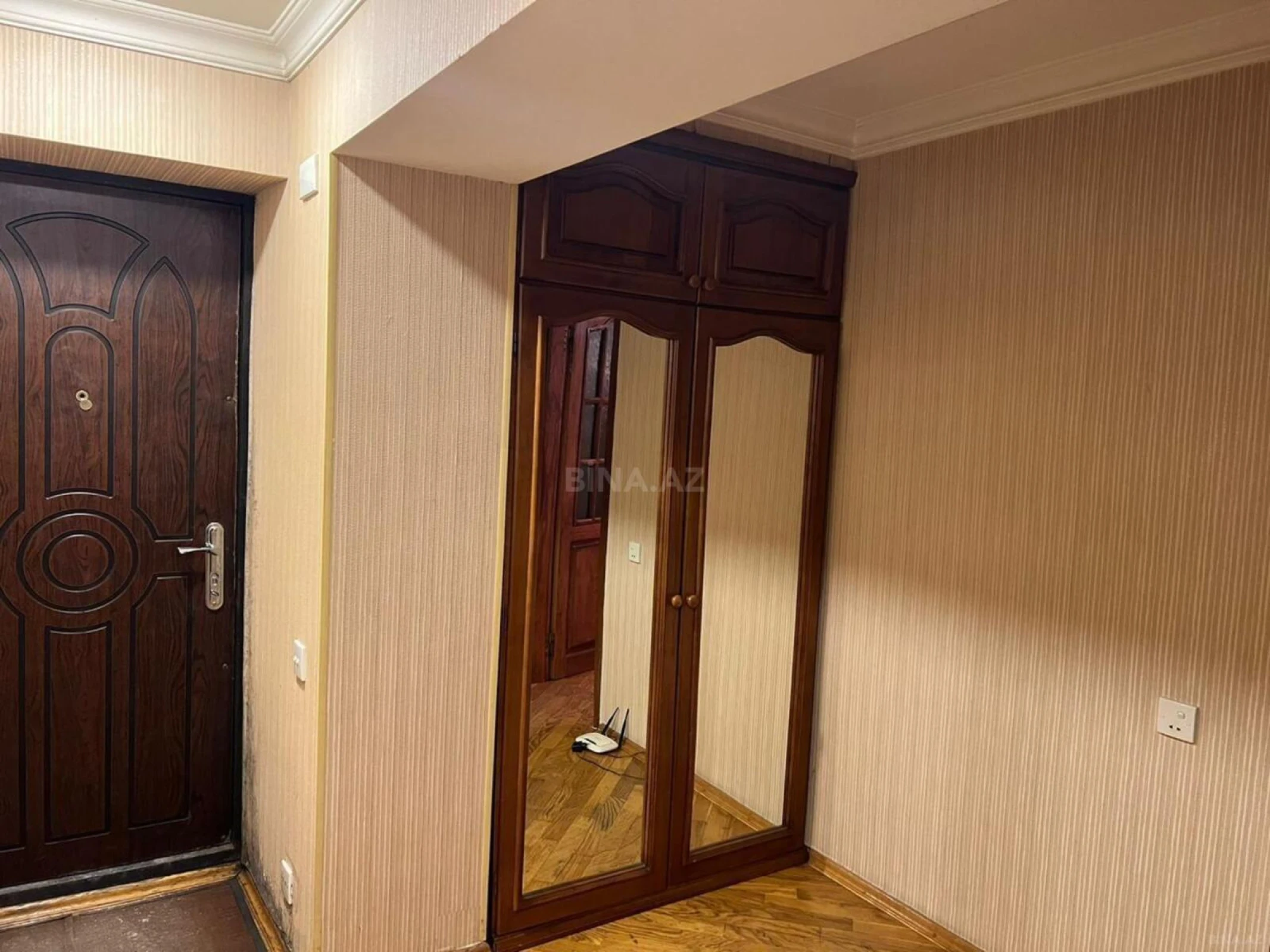 Satılır 3 otaqlı mənzil 87 m²
