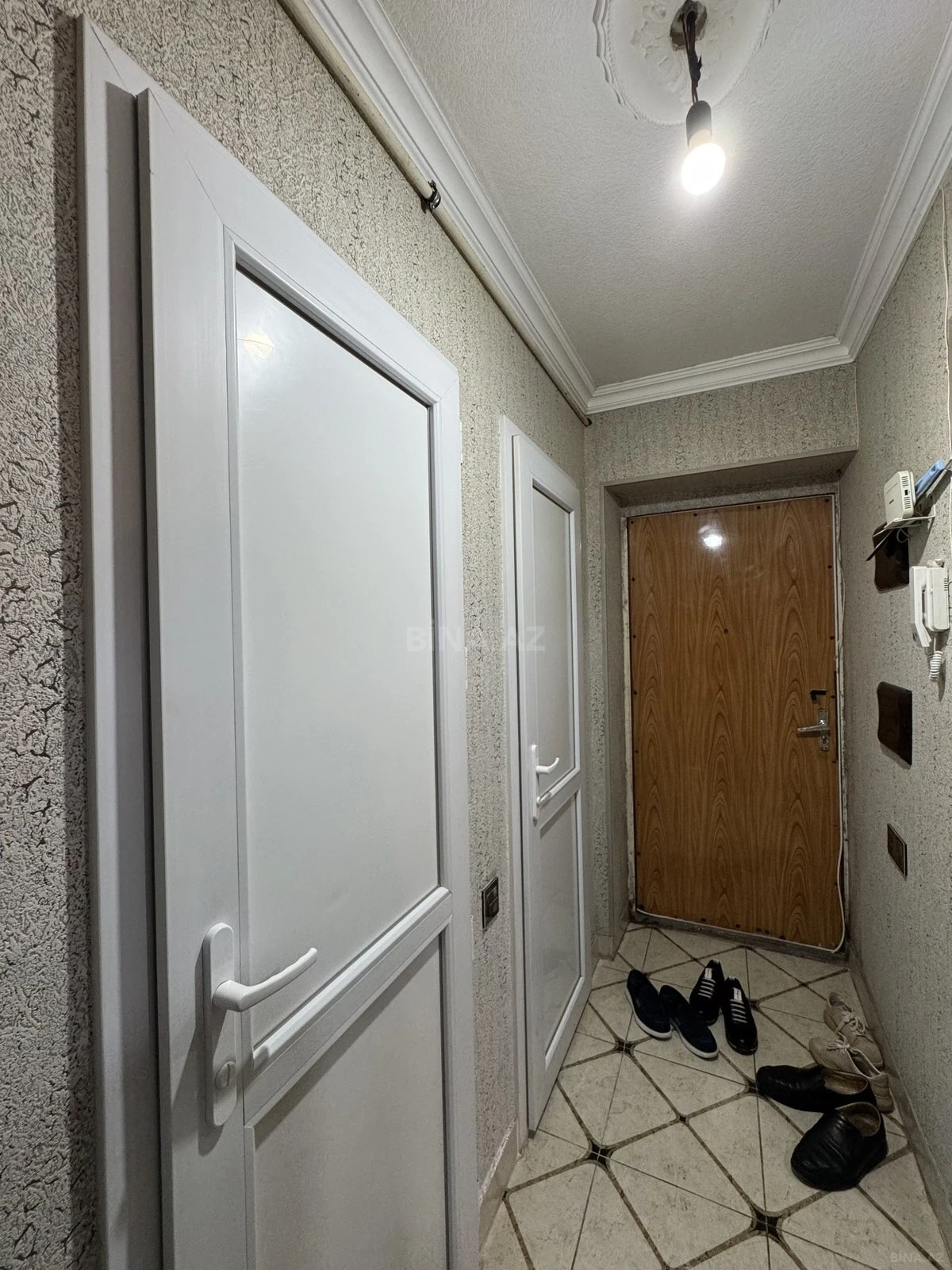 Satılır 2 otaqlı mənzil 55 m²