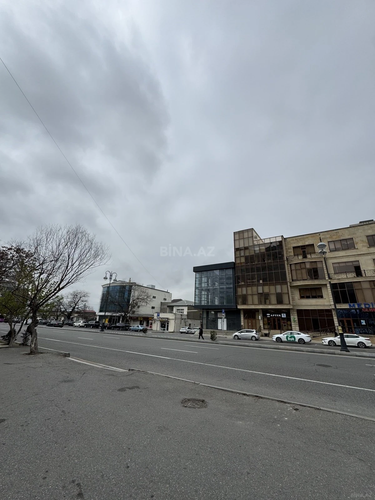 Satılır 2 otaqlı mənzil 55 m²