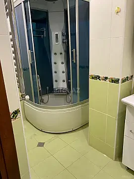 Kirayə verilir 3 otaqlı mənzil 100 m²