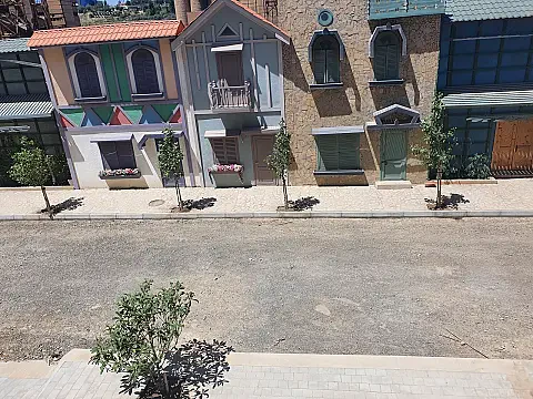Satılır 3 otaqlı mənzil 94 m² — Bakı, Yeni Günəşli 3 otaq 94.00 m²