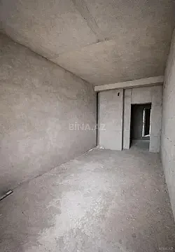 Satılır 4 otaqlı mənzil 172 m²