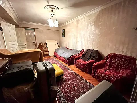 Satılır 1 otaqlı mənzil 48 m²
