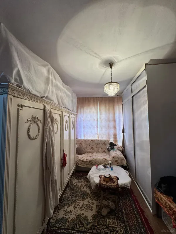 Satılır 2 otaqlı mənzil 70 m²